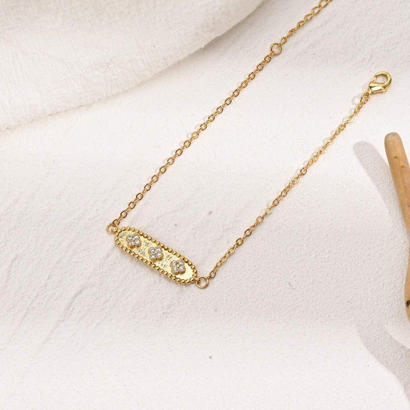 Fashion Four Leaf Clover Copper Bracelets Zircon Copper Bracelets