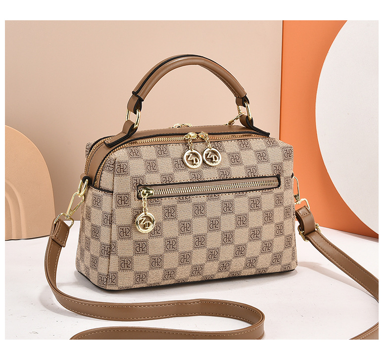 Classic Large Shoulder Bag For Women, Versatile Boston Pillow Handbag_voghion.com