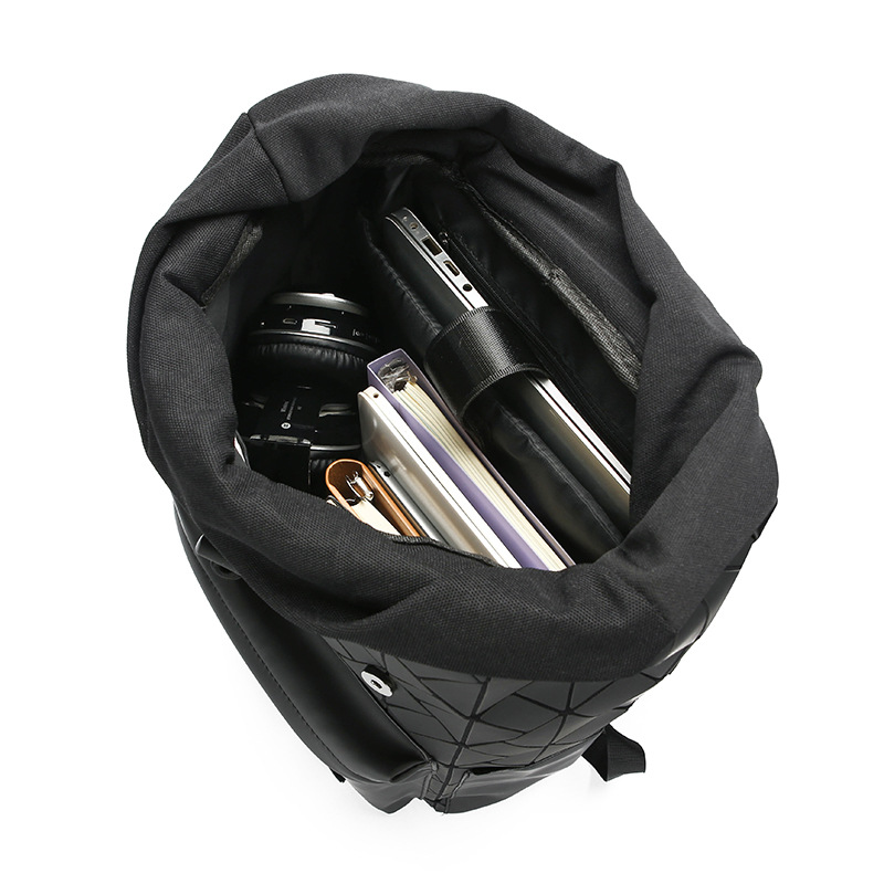 Geometryczny plecak męski na studia podróże i do pracy_voghion.com