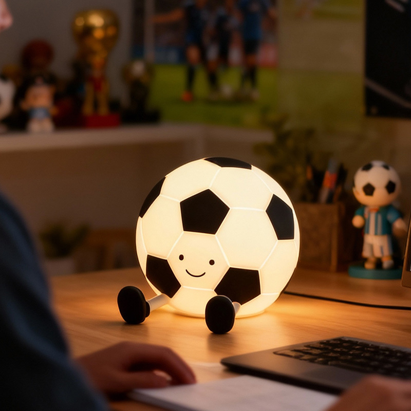 2026 juegos de fútbol de silicona lámparas para regalo de cumpleaños de novio para niños pequeños adornos lámparas de noche