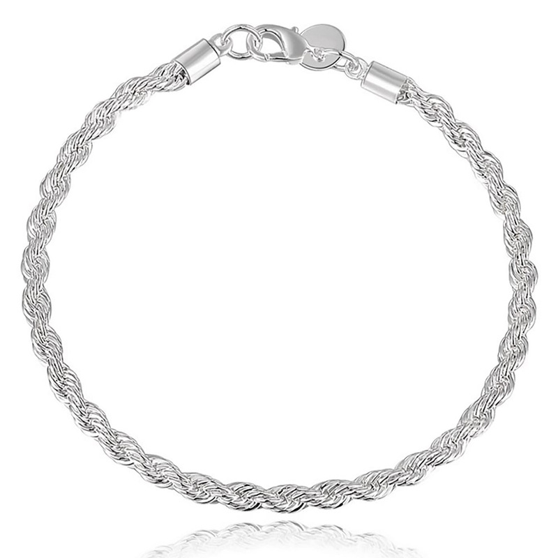 Amazon's Popular New Twisted Bracelet with Zirconium Cuffs, Charm Pendant Buckle, Stylish, Fashionable and Simple Hand Jewelry for Women