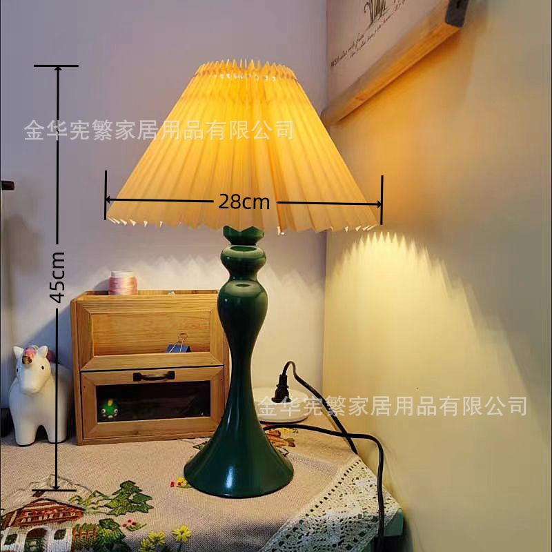 Red transfronteriza moderna simple tela shell decoración de hogar lámpara de escritorio de cama estudio lámpara de dormitorio hotel