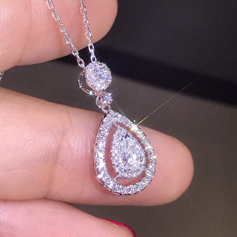 1 Pieza Moda Gotitas De Agua Aleación Enchapado Embutido Diamante Artificial Mujeres Collar Colgante display picture 3