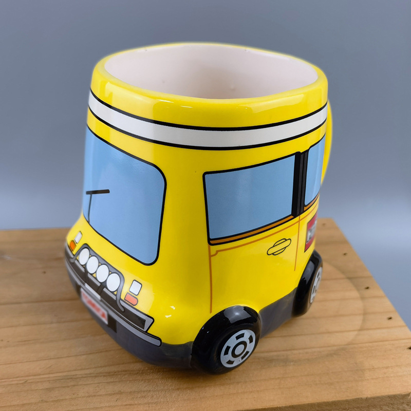 Taza de autobús creativo duomeka cerámica británico en forma de taxi taza de agua en forma de coche taza de café