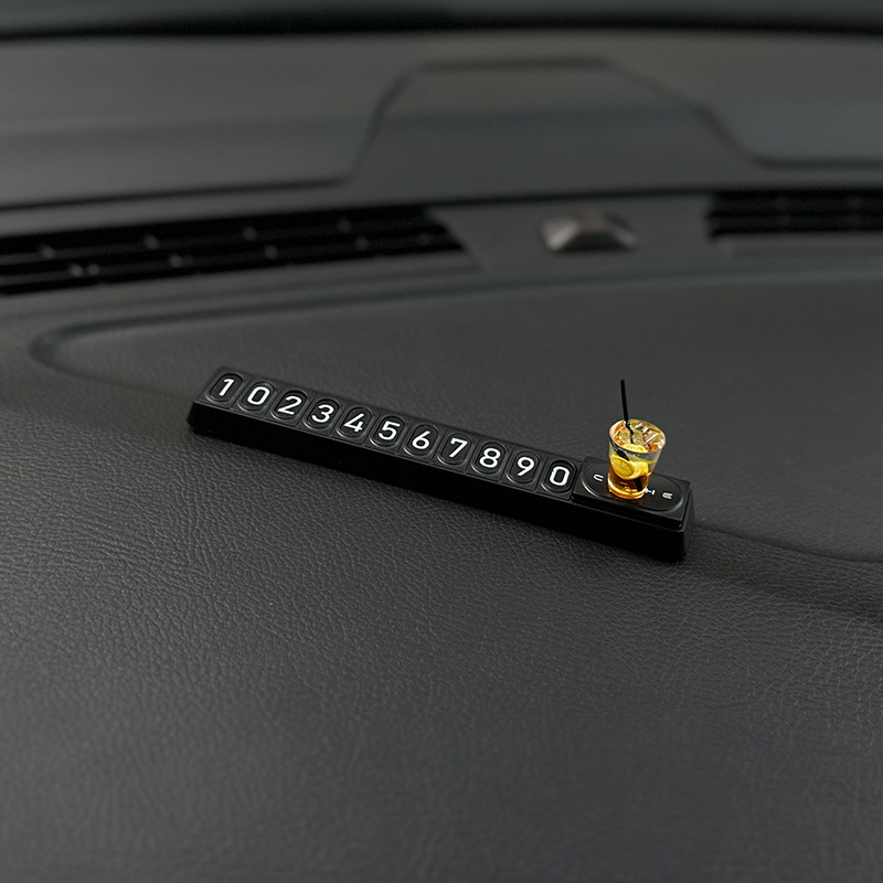 Lemon tea + black long number plate