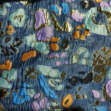 色织提花布欧美风彩色石头波点欧根纱剪花面料薄透服装裙装面料