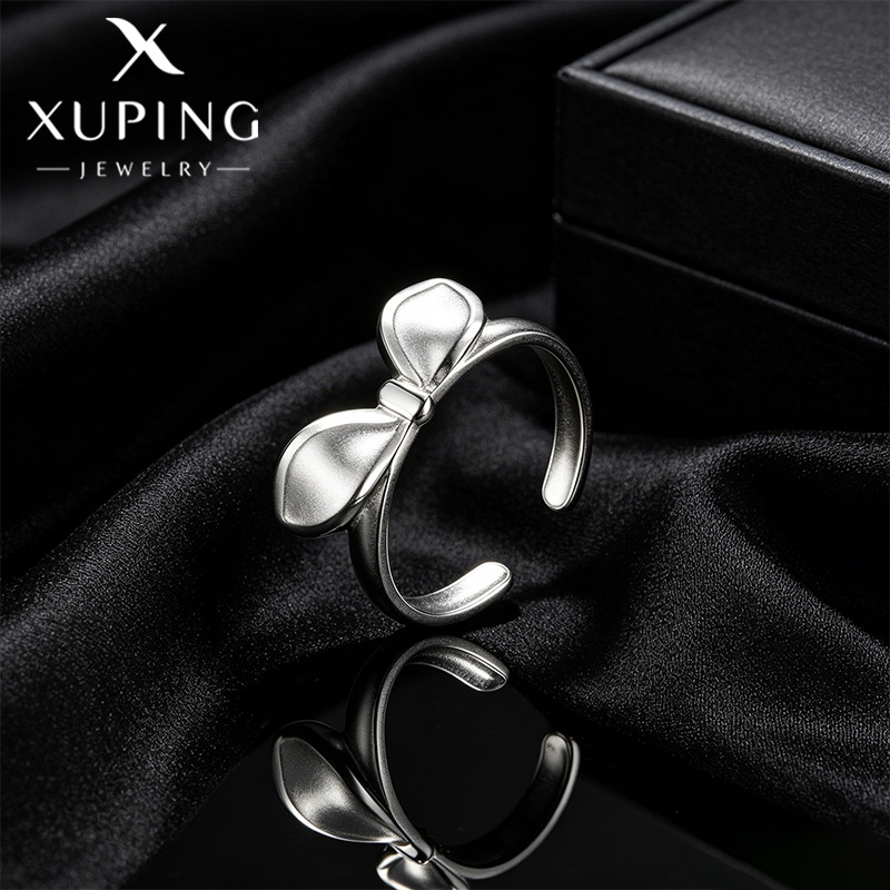 Xuping moda adorable conejo orejas abiertas anillo de acero inoxidable ajustable anillo de viento dulce joyas transfronterizas al por mayor