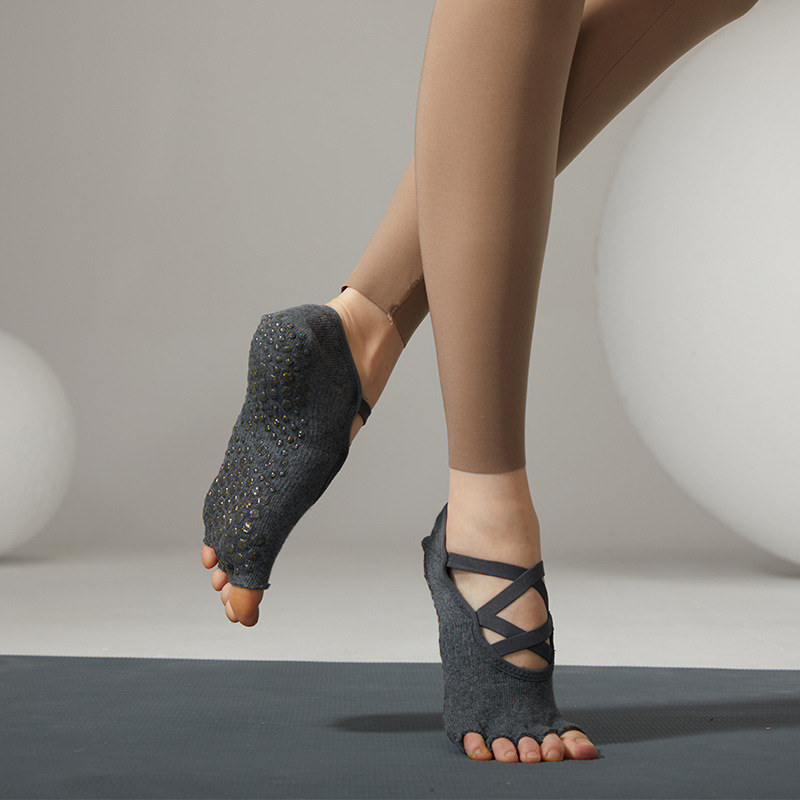 Calcetines de Pilates con cinco dedos y tiras, calcetines de yoga para mujer, calcetines deportivos profesionales antideslizantes, de algodón puro con dedos separados, exportación a Japón y Corea.