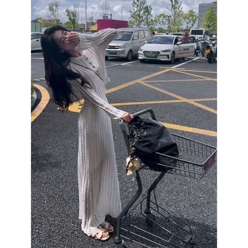 2025超火穿搭一整套早秋季女小香风白色镂空针织衫半身裙两件套装|undefined