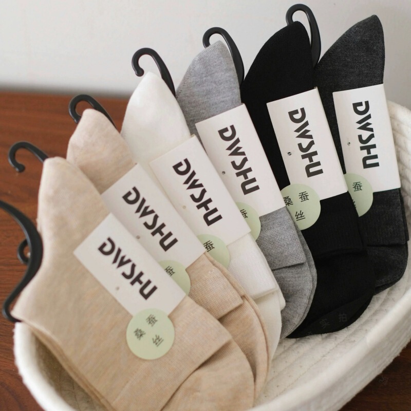 Spring and summer high quality thin silk boneless solid color business men's and women's tube socks simple breathable sweat-absorbent stacking socks