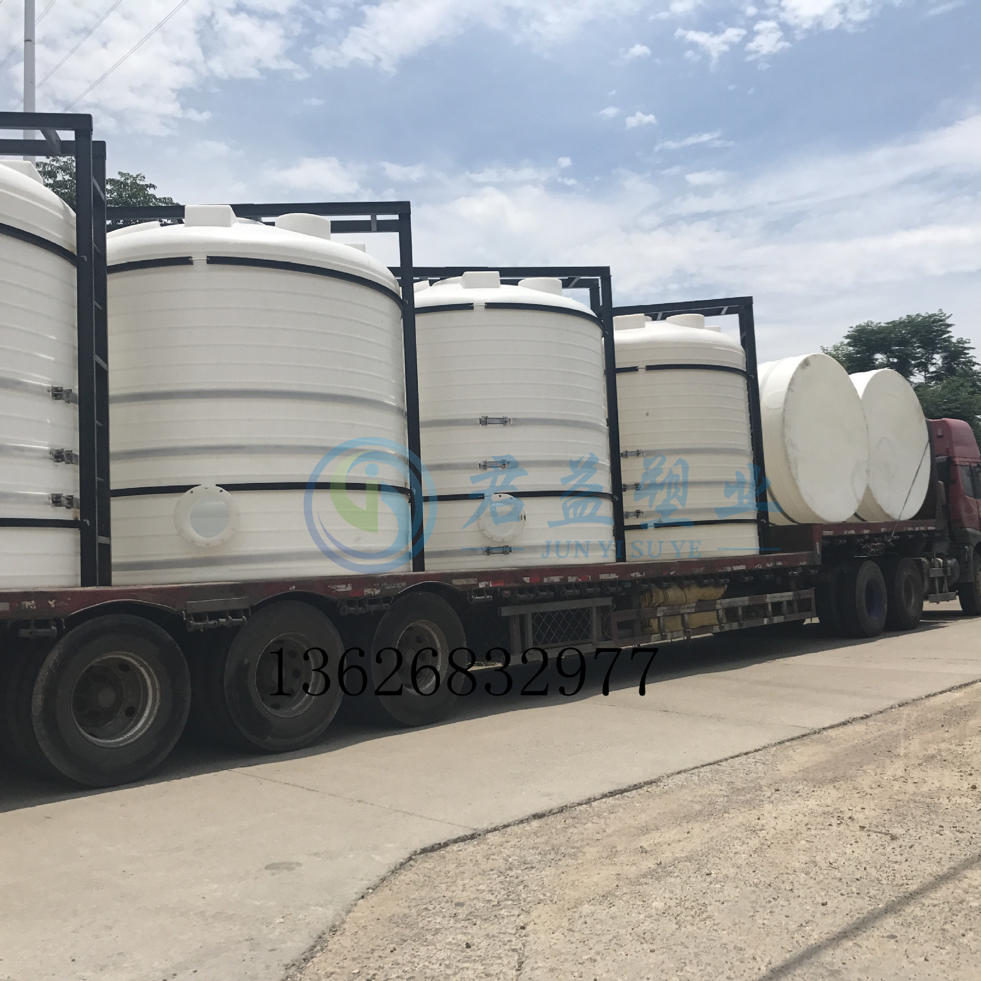 27D3E685E08BB561DF6E65ECAD5016