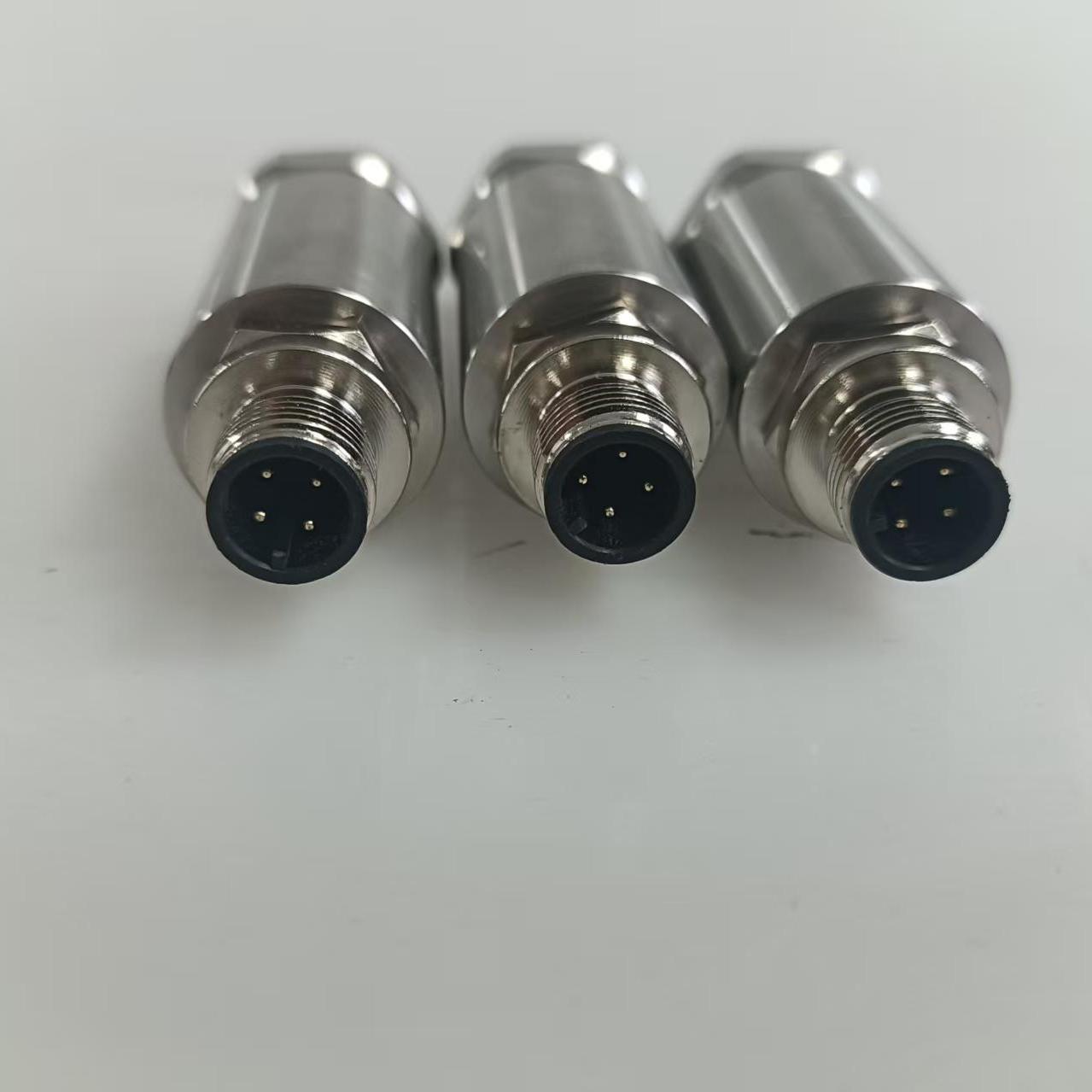 3403-32-C3.37压力变送器