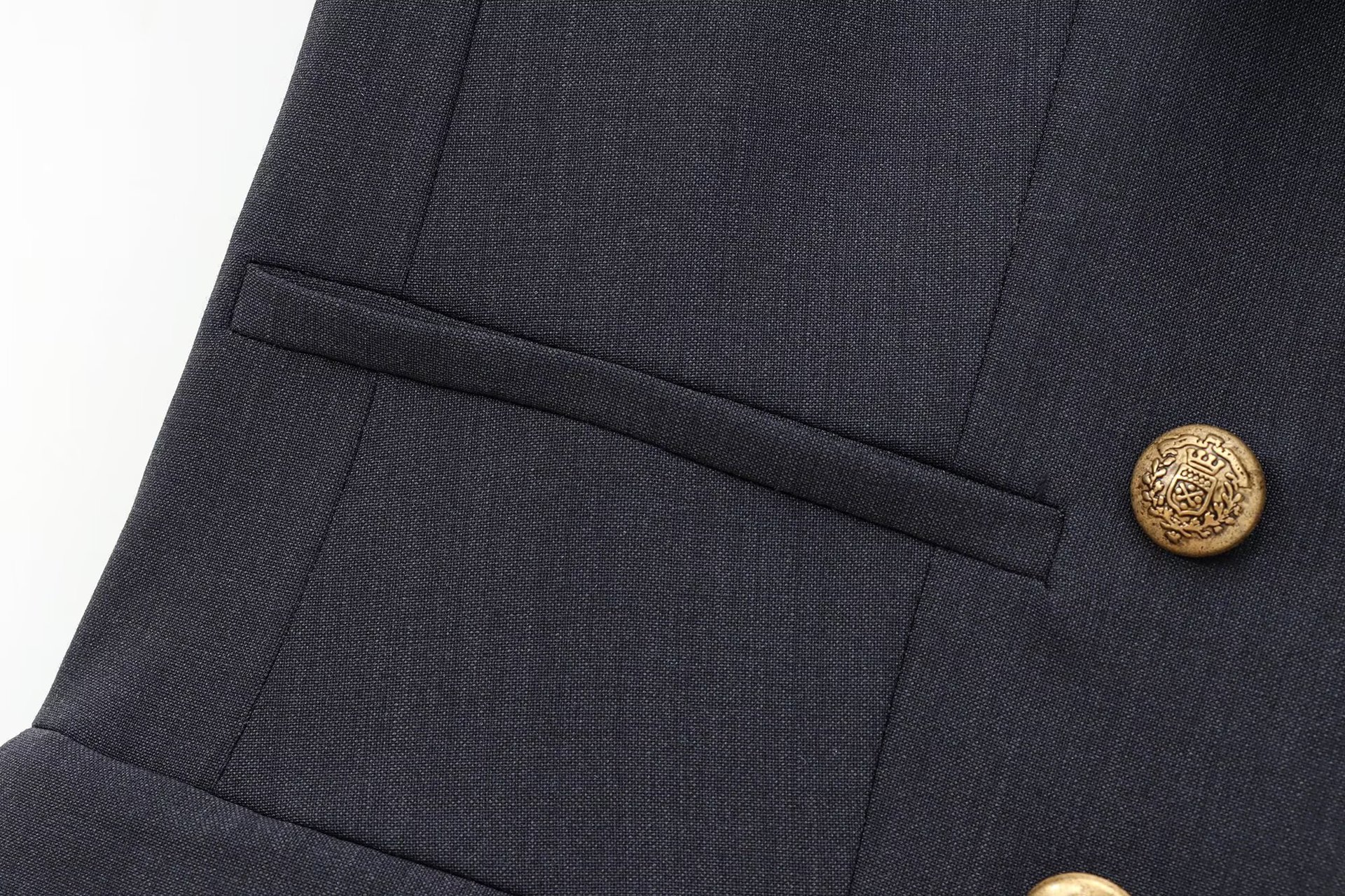 GraceChic 8665 - Autumn New Women's Fashion European And American Style With Button Decoration Short Suit + Flared Pants Set_voghion.com