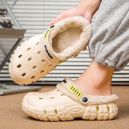 Men's winter outerwear padded and thick warm cushioned capped cotton slippers for home use