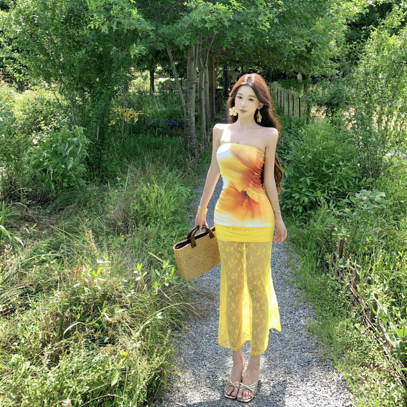 Designed Dopamine Resort Style Sexy Hot Girl Slim Fit Tube Top Lace Hollow See-Through Fishtail Skirt Suit
