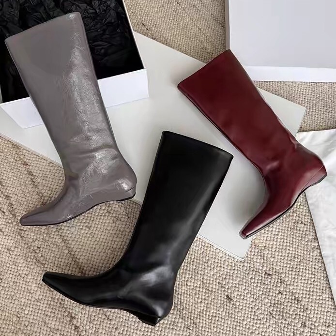 Leather version~26 Autumn/Winter new style small wedge heel square toe slip-on riding boots for women, fashionable and elegant, loose high-tube long boots Leather version~26 Autumn/Winter new style small wedge heel square toe slip-on riding boots for women, fashionable and elegant, loose high-tube long boots