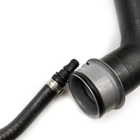 水タンクラジエーターホースメルセデスベンツ OE: 2125011382 工場直接販売クロスボーダーホットセール|undefined