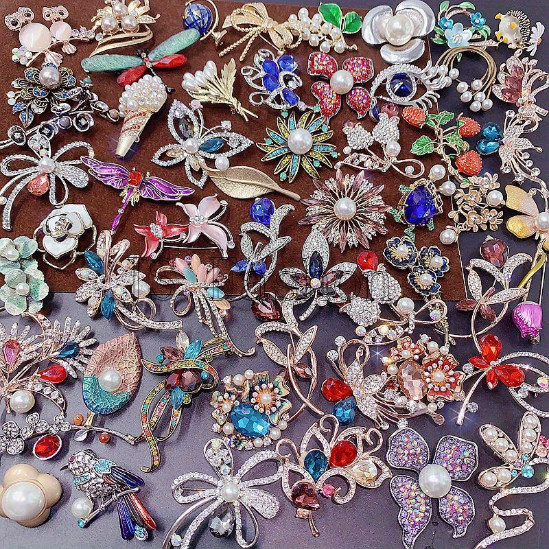 Light Luxury and Elegant Retro Sparkling Zircon Brooch Luxury High-End Sparkling Diamond Corsage Brooch Full of Diamonds Dress Accessories for Women