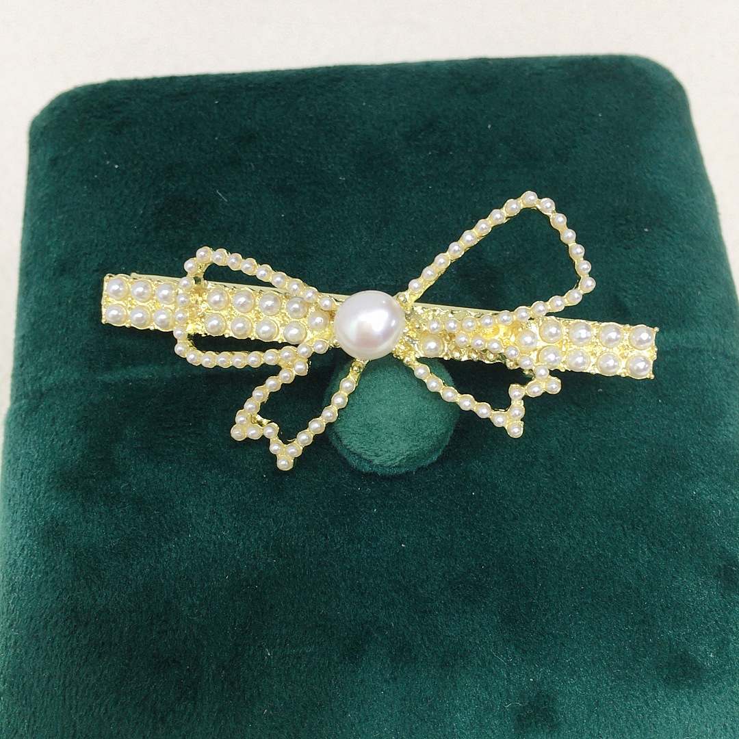 Natural freshwater pearl hairpin bow duck bill clip side clip sweet Japanese and Korean wind live stall supply wholesale