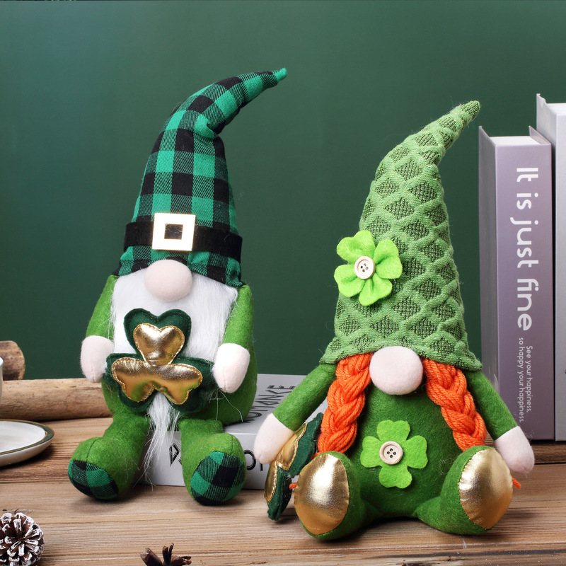Cross-Border New Product St. Patrick's Day Rudolph Doll Irish Festival Clover Faceless Doll Green Leaf Festival Batch