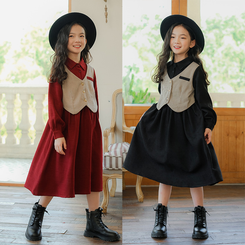 Estilo coreano falso chaleco a cuadros de dos piezas para niñas Vestido de manga larga estilo preppy Otoño e Invierno mono de color de contraste de solapa roja para niñas