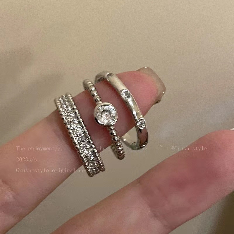 Stackable Plain Band And Tiny Cubic Zirconia Ring Set In Minimalist European Style. Perfect For Work, Daily And Casual Wear. Hypoallergenic And Tarnis_voghion.com