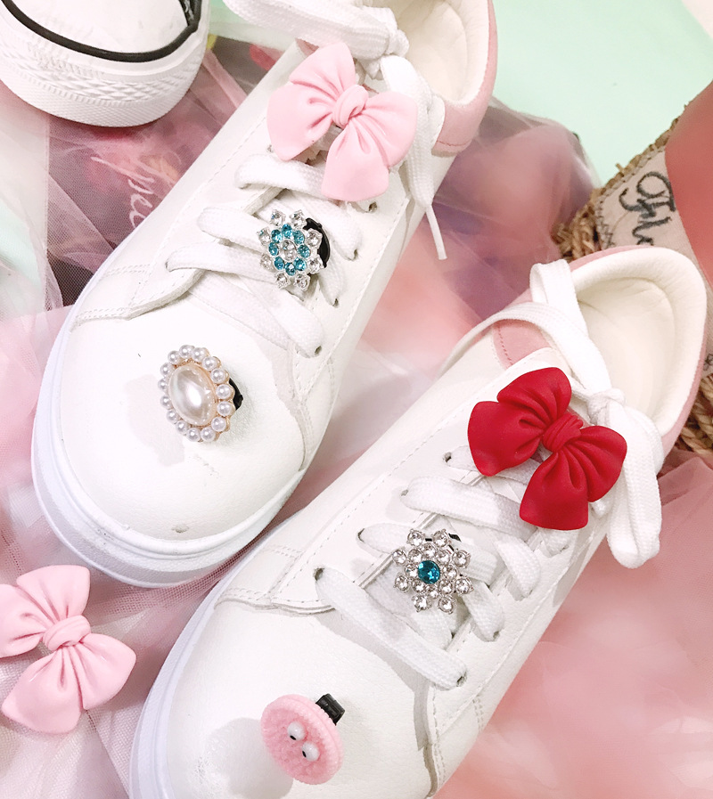 10g Weight Shoe Buckle Shoe Accessories Type 1 Piece Quantity Daily Occasion Arylic, Alloy Material Flower Pattern Winter, Summer, Spring Season Women's Gender Flower Shoe Accessories Arylic Alloy Winter Summer Spring Shoe Buckle 13