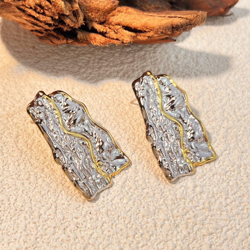 PVD Coated Gold Plating Process 304 Stainless Steel Ear Needle Material PVD Coated Real Gold Plated Color Block 304 Stainless Steel Streetwear Waterproof Non Tarnish Ear Studs