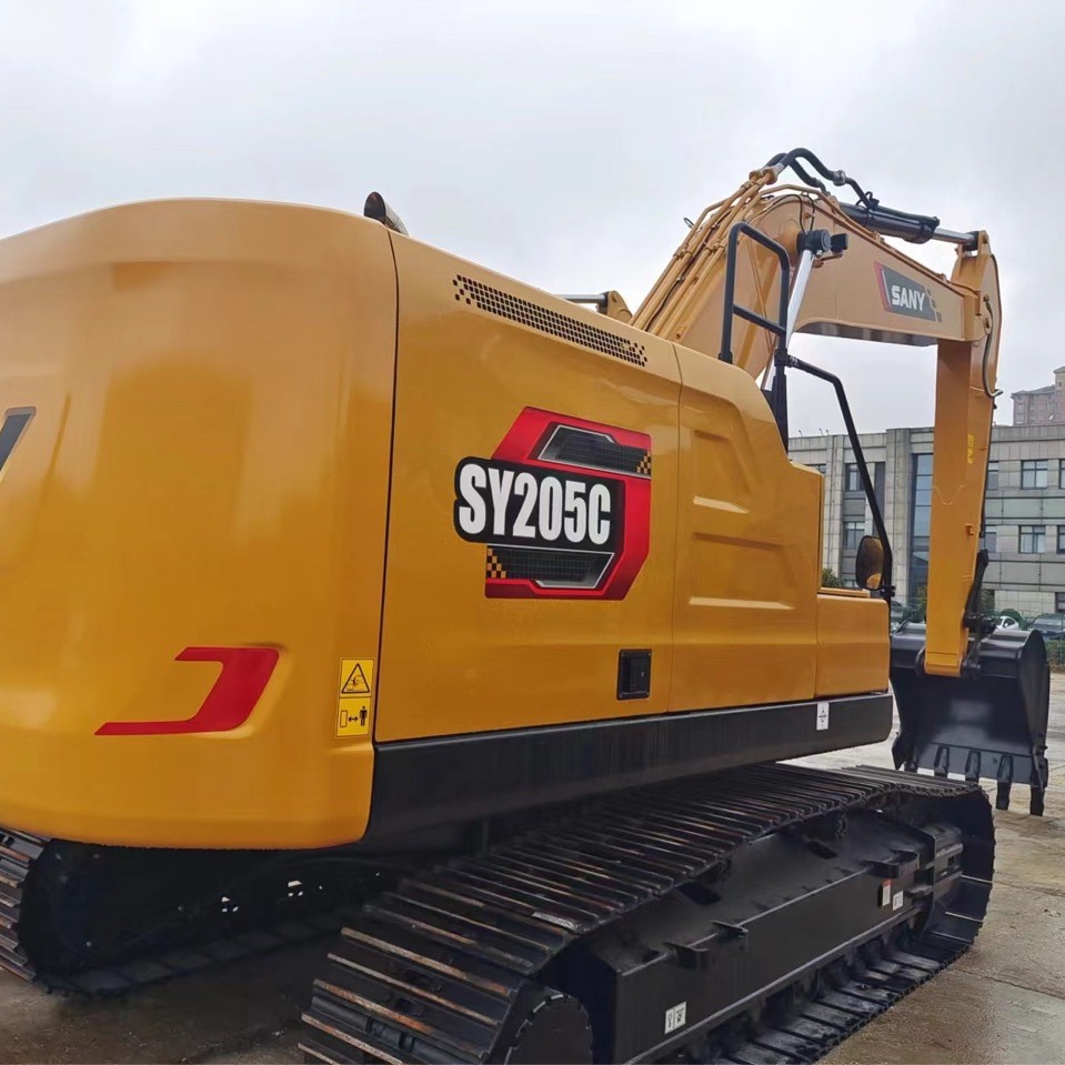 Exportación doméstica y extranjera 215c de segunda mano excavadora Suny 205