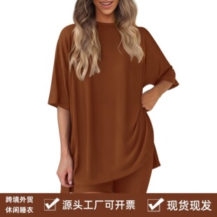 �羳Ů�b���l�B��ȹ���R�dtemu���S؛Դ�W���L���eŮʿ��ɫ����