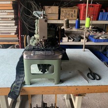 供应二手利是101凤眼机 电脑凤眼机 圆头锁眼机 服装缝纫设备