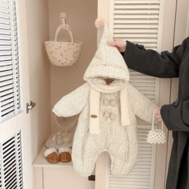 童套装;连身衣、爬服;童裤