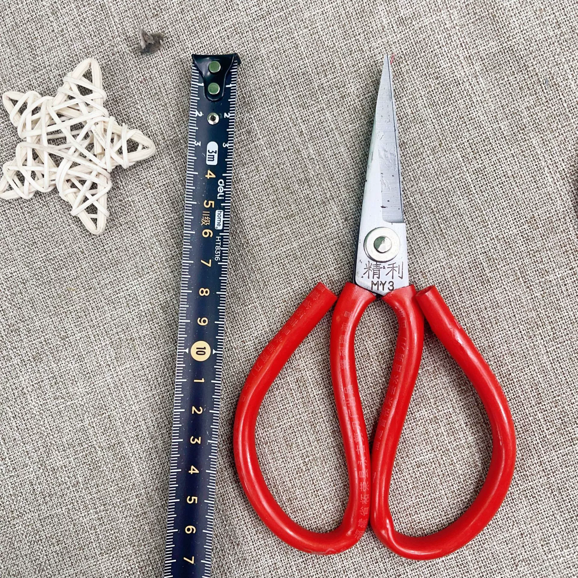 [Гражданские scissors для дома две юаня магазин оптовая торговля лоток 3 юаня магазин уличный источник]
