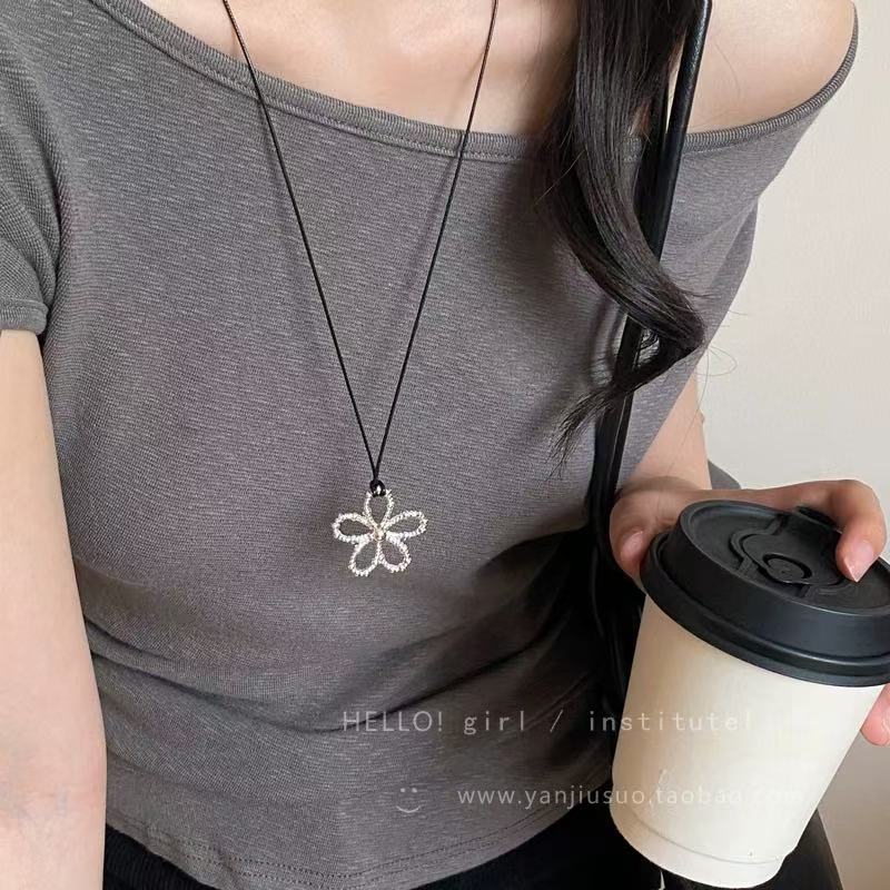66#Metal flower necklace