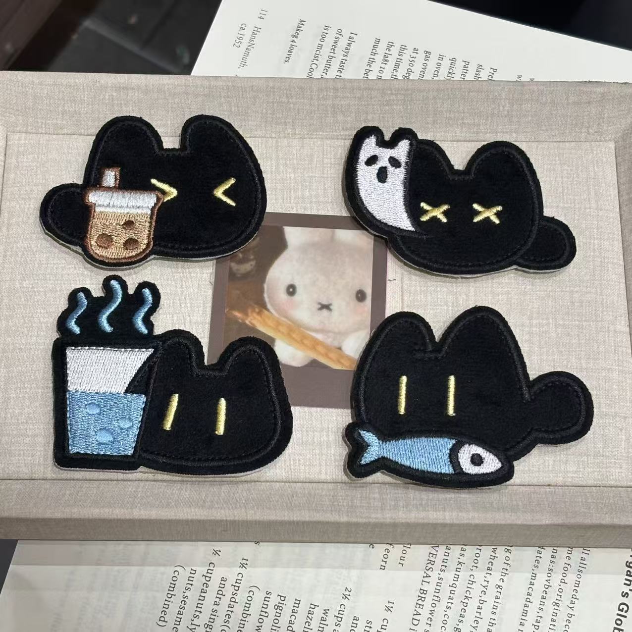 Little Black Cat Worker Creative Hair Styling Tool, No-Trace Bangs Sticker, Fun, High-Value, Niche, Novel Magic Tape