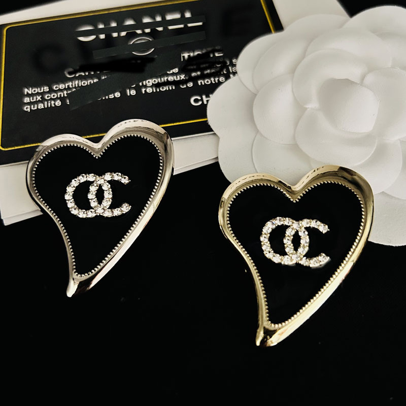 New Xiangjia Enamel Brooch with Diamond Women's Fashion Double C Letter Collar Pin Coat Jewelry All-match Pin Corsage