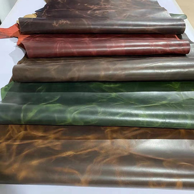 The first layer Buffalo cowhide genuine leather goods in stock 2.0 Oil Wax Buffalo Leather material Chameleon oil skin