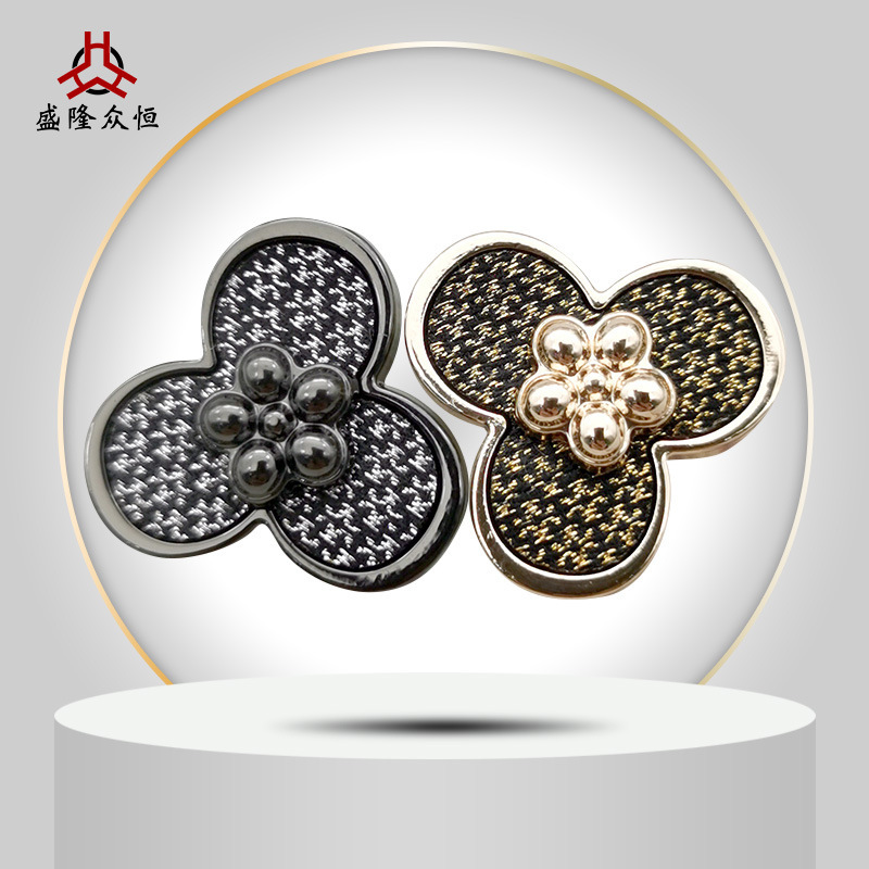Xiaoxiang Celebrity Style Clover Flower-shaped Metal Button Tweed Coat Suit Placket Decorative Button Accessory Buckle