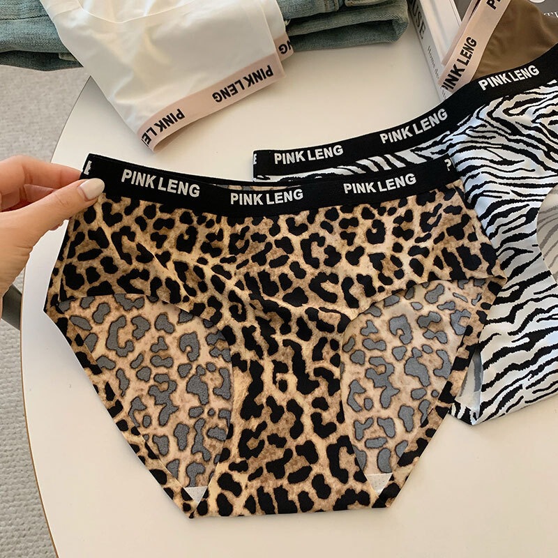 Sexy Seamless Leopard and Zebra Print Pure Desire Panties for Women, Ice Silk Japanese Style Low-Waist Lettered Hip-Hugging Briefs
