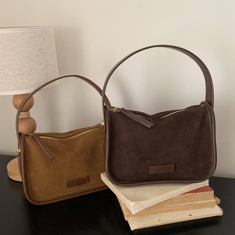 Women's Matte Genuine Leather Small Square Bag 2026 Winter New Matte Cowhide Handbag Vintage Niche Shoulder Crossbody Bag - Thumbnail 2