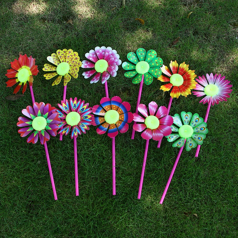 Children's traditional toys Creative Sunflower Plastic Diveded Windwriting Hot Sales Sales Scanning Code Gift Gift