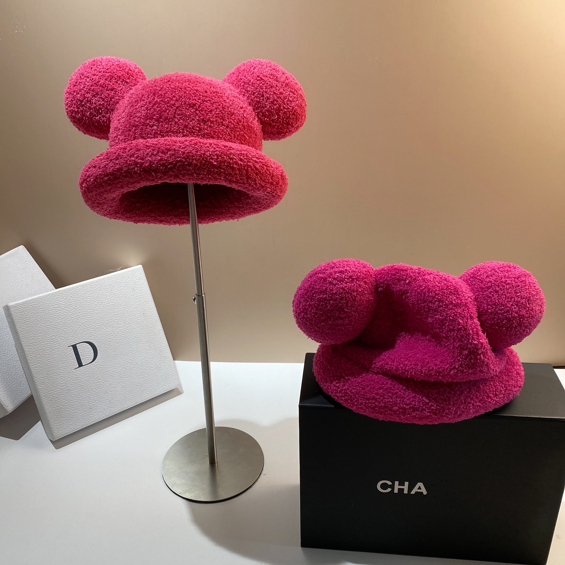 Bear Eared Brimless Female Hat with New Trend Cute and Sweet Headband Hat Personalized and Versatile Warm and Windproof Basin Hat_voghion.com