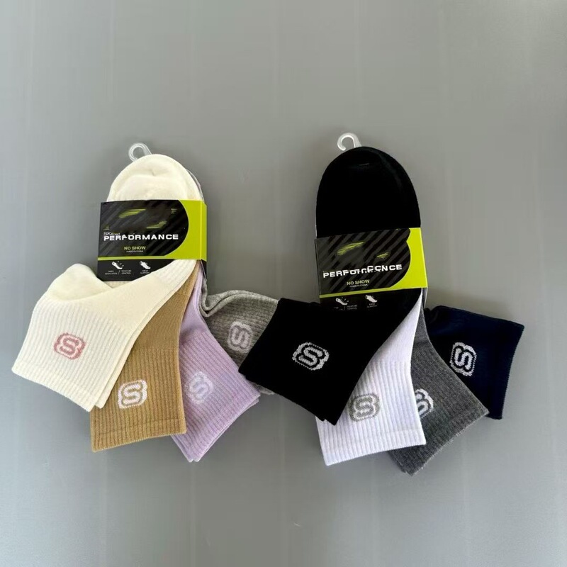 Foreign Trade Wholesale Arthur King Skye Solid Color Sports Men's Badminton Mid-Calf Socks Tennis Sports Socks Foreign Trade Wholesale Arthur King Skye Solid Color Sports Men's Badminton Mid-Calf Socks Tennis Sports Socks