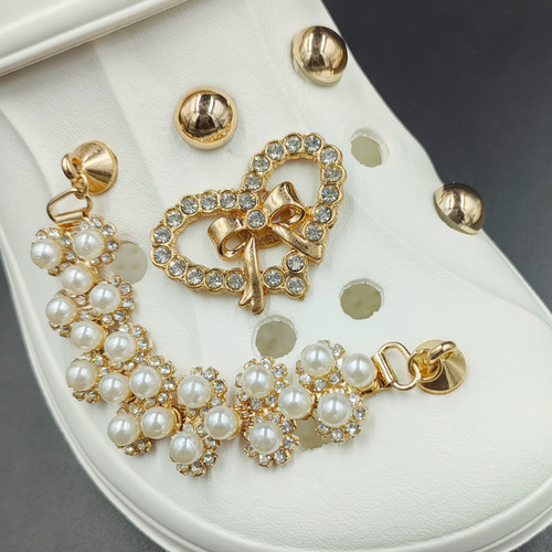 New style Xiaoxiangfeng love bow cartoon bead bear cave shoes removable jewelry decorative shoe buckle