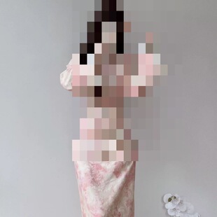 ��ɫ���ۚ��|�����䶬���¿���Ů�ճ������@�ݼӽq�B��ȹӆ���I�C