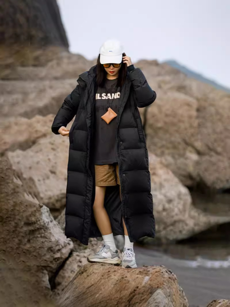 2025 冬肥厚エクストラロンググースダウンジャケット女性の膝上ロングハイエンドスリム屋外極寒グースダウンジャケット暖かいジャケット