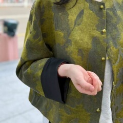 新款香云纱工艺外套女2025秋欧货百搭显瘦大牌高级翻边袖短上衣