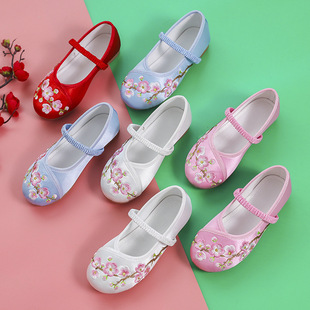 March 3Rd Ethnic Costumes Children's Shoes Performance Cloth Shoes Dance Men and Women Zhuang Embroidery Guangxi Literary Embroidery Shoes