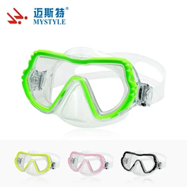 泳镜;泳帽;潜水用品