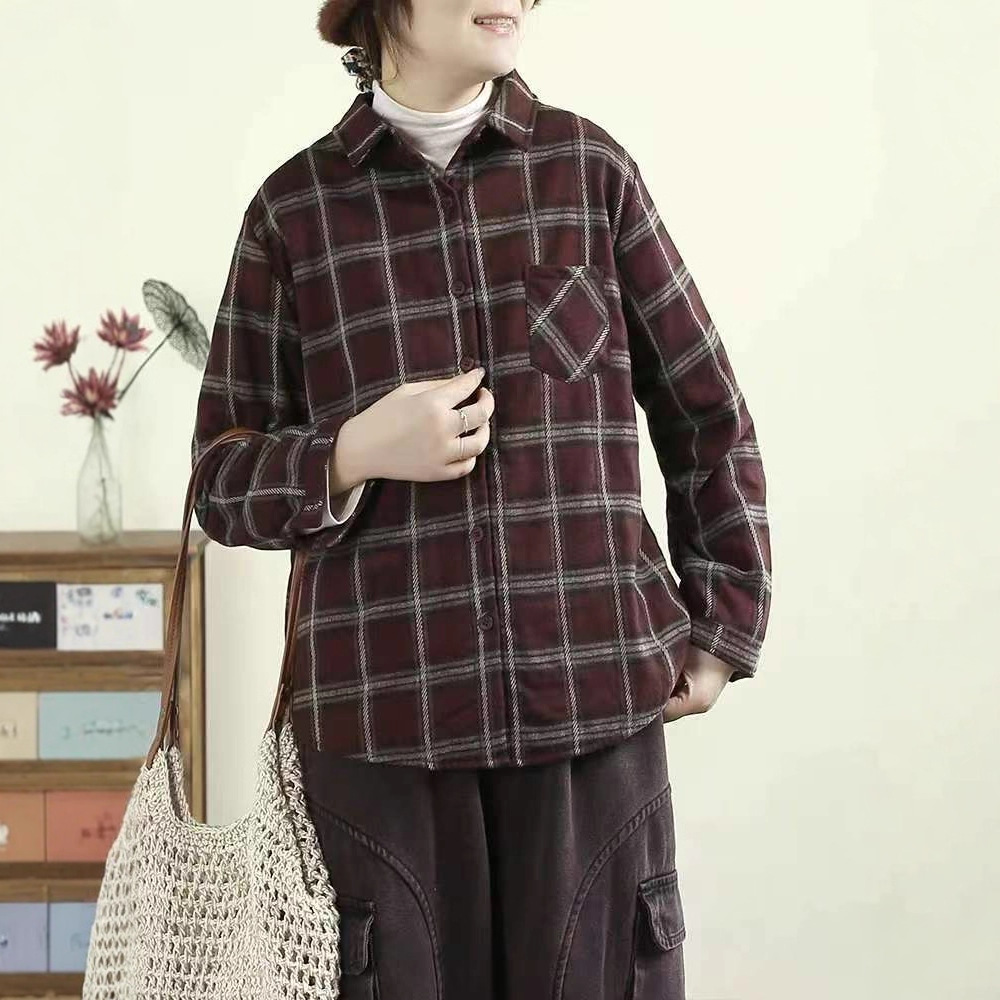 2025秋冬复古磨毛格子加棉衬衫女文艺翻领宽松保暖休闲叠穿上衣